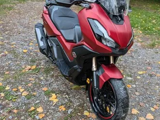 scooter honda adv