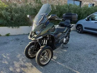 kymco cv3 – année 2023 – 16 000km – 1ère main – disponible immédiatement