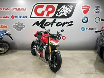 ducati streetfighter v4 s 9000 km 2020