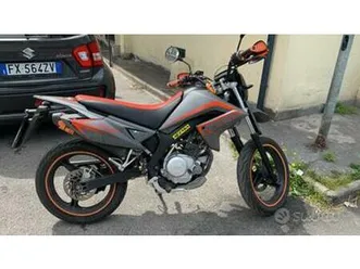 malaguti x3m 125 motard