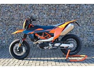 ktm 690 smc r 2026 / mit zubehör