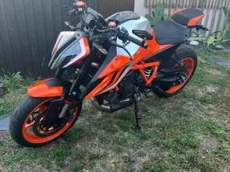 ktm superduke r