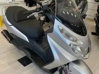 suzuki - burgman 125