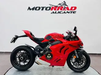 ducati - panigale v4