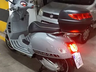 vespa gts 300hpe 2021, 2021 god.