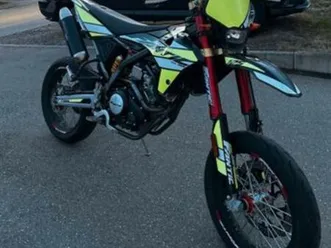 fantic 125 2019 4takt casa supermoto