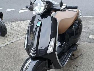 vespa primavera 50 (45km/h)