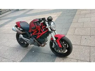 ducati monster 696