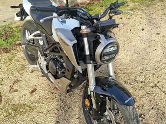 honda cbf 125 na – 10/2018 – 630 km comme neuveen parfait état