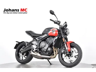 triumph trident 660 abs • 2025