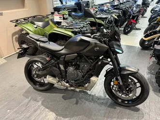yamaha mt-07 2025 148mil • 2025