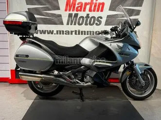 honda - nt 700 v deauville