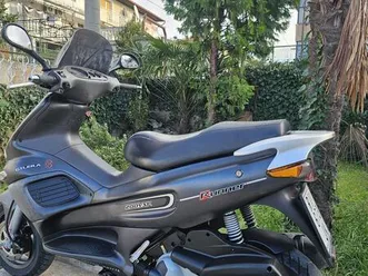 gilera runner 200 ccm 198 cm3.4300 kilometara!!!, 2003 god.