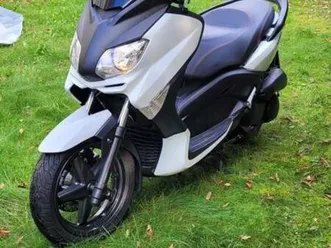 yamaha xmax 250