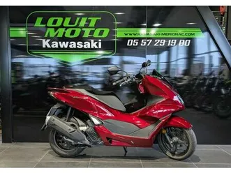 honda pcx 125 2022 125 cm3 | scooter | 646 km | bordeaux | 33700 merignac