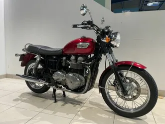 triumph bonneville 800 2004 800 cm3 | moto roadster | 25 500 km | bordeaux | 29200 brest