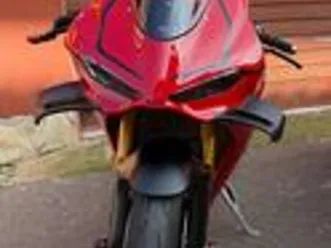 ducati panigale v4 s
