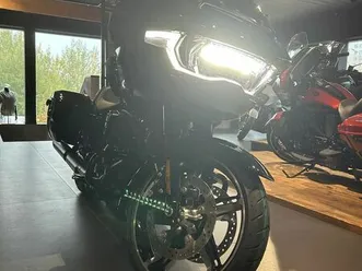 harley-davidson touring road glide