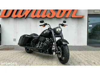 harley-davidson touring road king
