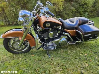 harley-davidson touring road king