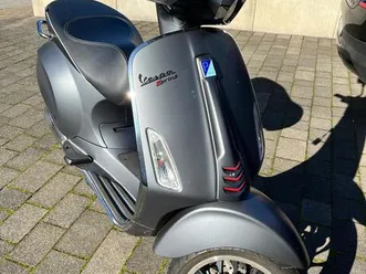 vespa grau matt - neuwertig