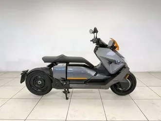 bmw ce 04 avantgarde 15kw grigio