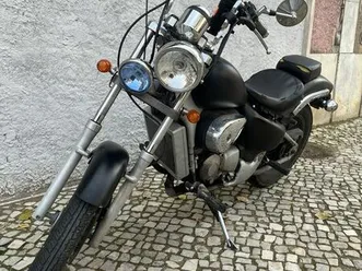 aprilia classic 50 cc custom setúbal (são julião, nossa senhora da anunciada e santa maria da graça)