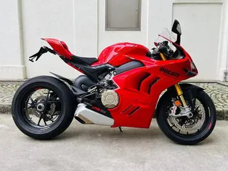 ducati panigale v4s