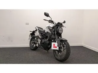 honda cb125r ** abs - full history - 2075 miles **