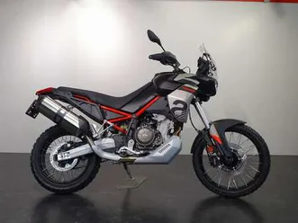 aprilia tuareg 660 zwart