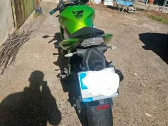 kawasaki - z750