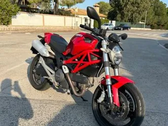 ducati - monster 696