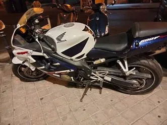 honda - cbr 600 f sport