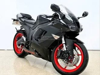 kawasaki - zx 6r