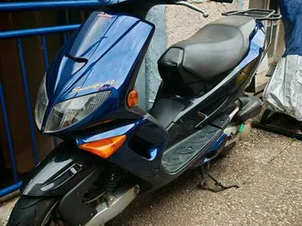peugeot ppeedfight, 100 ccm, ez 98, 14200km.