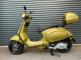 vespa sprint/primavera 125 e5 1.hand nur 98km np5780€