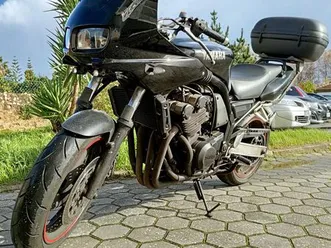 moto yamaha fzs 600 fazer esgueira