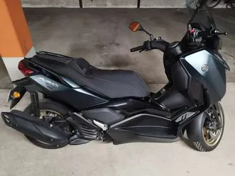 yamaha x-max 125
