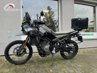 cfmoto 450 mt-r + zadní box nebo brašna zdarma