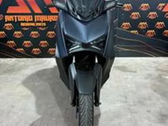 yamaha x max 300 2023