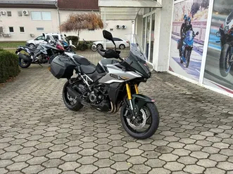 suzuki gsxs1000gx touring edition zelená
