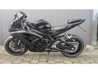 suzuki gsx-r600 k8