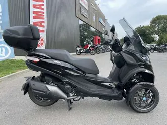 piaggio mp3 400