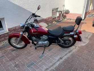 honda shadow 125 ( neuwertiger zustand )