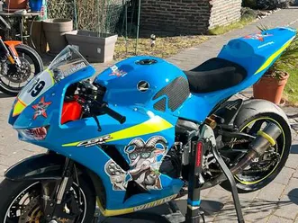 honda cbr600rr pc40 rennstrecken fahrzeug