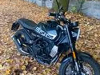 brixton crossfire 500x