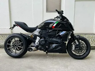 ducati diavel 1260 7000€ zubehör