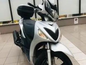 suzuki sixteen 150