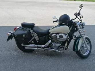 honda rc44 (vt750c2 shadow ace)