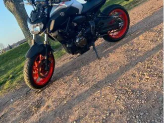 bonjours vend mt 07 car j ai passer ma passerelle